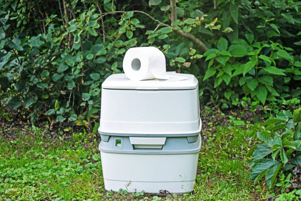 Best Portable restroom trailer rental  in Wheaton, IL